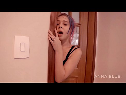 ❤️ 我回到了我的兄弟身上。我和他的女朋友發生了性關係。女同性戀的回報。 ❤️ 蕩婦 在我們 ❌️❤
